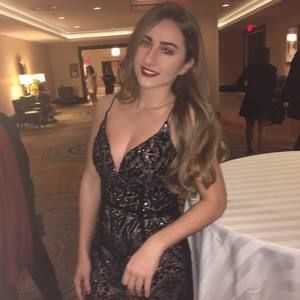 Meet your Posher, Natalie